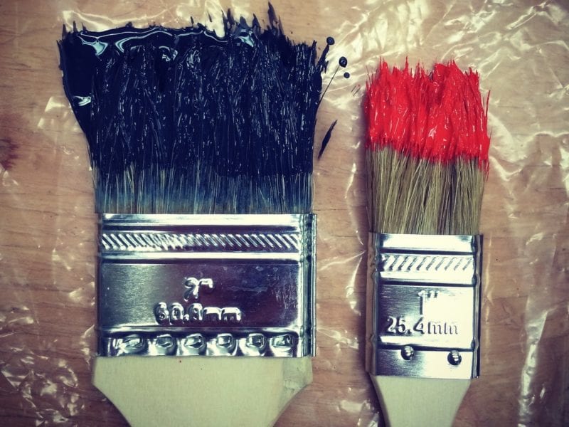 cleaning damaged paintbrushes