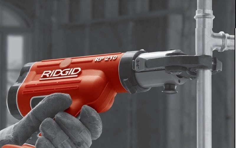 Ridgid RP 210-B 18-volt press tool