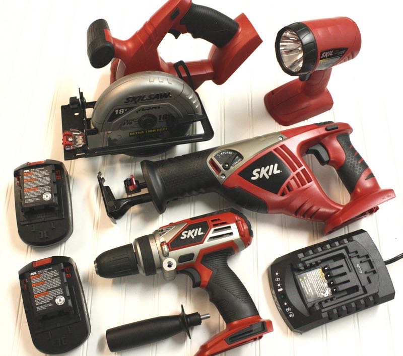 SKIL 4 tool combo kit