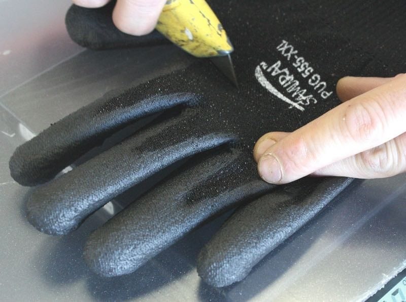 Global Gloves cut proof