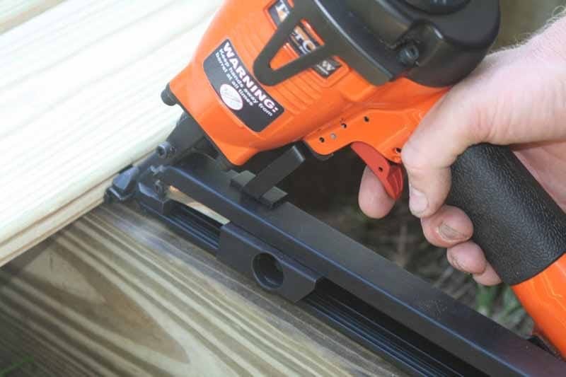 Tiger Claw Hidden Fastener Gun