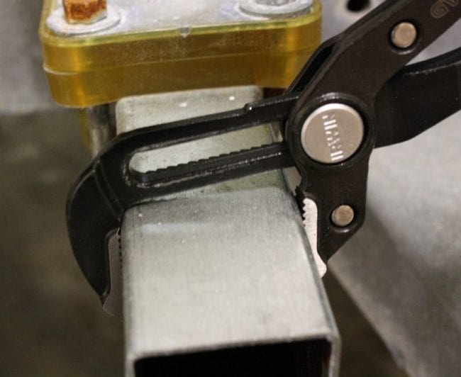 Irwin GrooveLock Pliers application-2