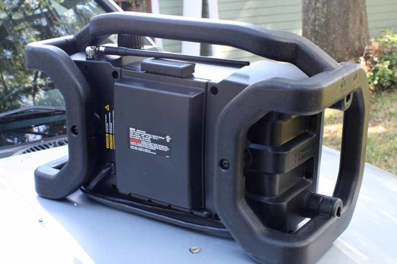 Porter-Cable PC18JR 18V Cordless Jobsite Radio feature -2
