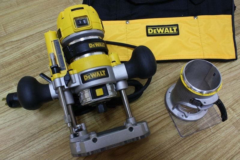 DeWalt DWP611PK router kit