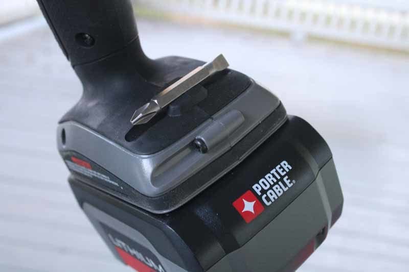 Porter Cable PCL418C-2 18V Lithium 4-Tool Combo Kit - battery