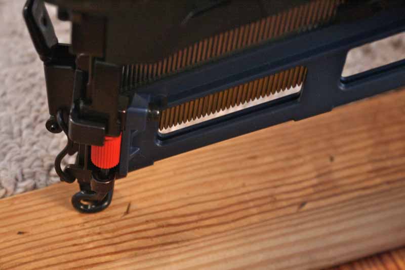 Bosch FNA250-15 15 ga Angled Finish Nailer application -1