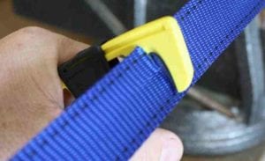 Benchmade 9CB Hook Safety Cutter - application