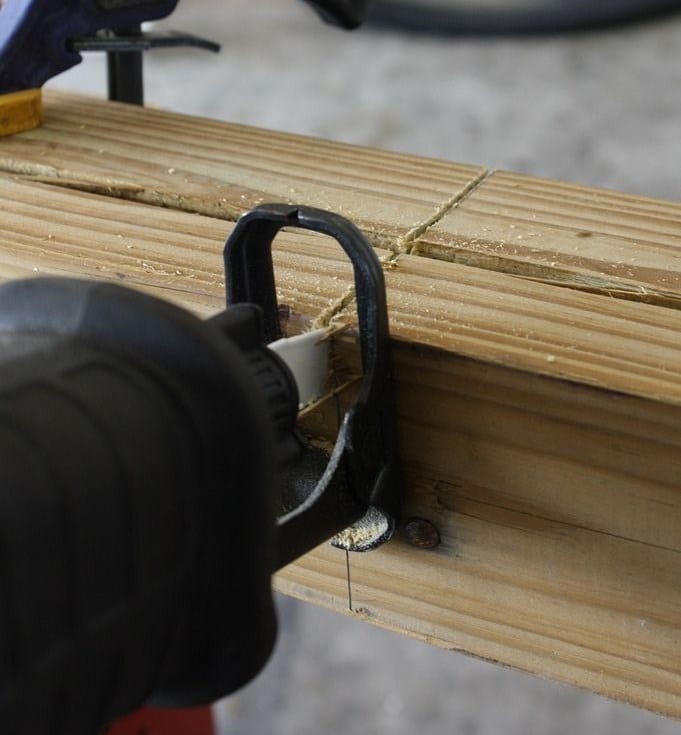 Porter-Cable PC85TRSOK Tiger Saw cutting