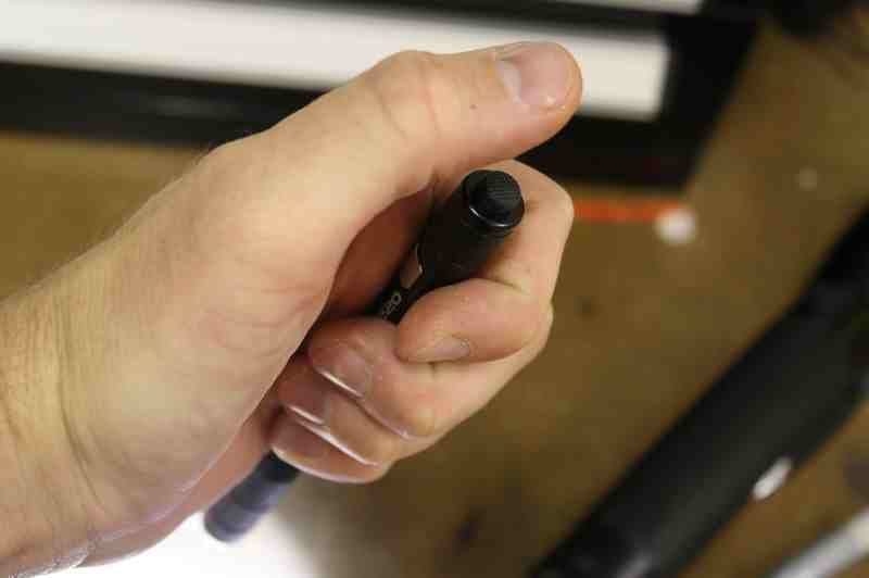 Maxxeon WorkStar 220 Pocket Floodlight - on off button