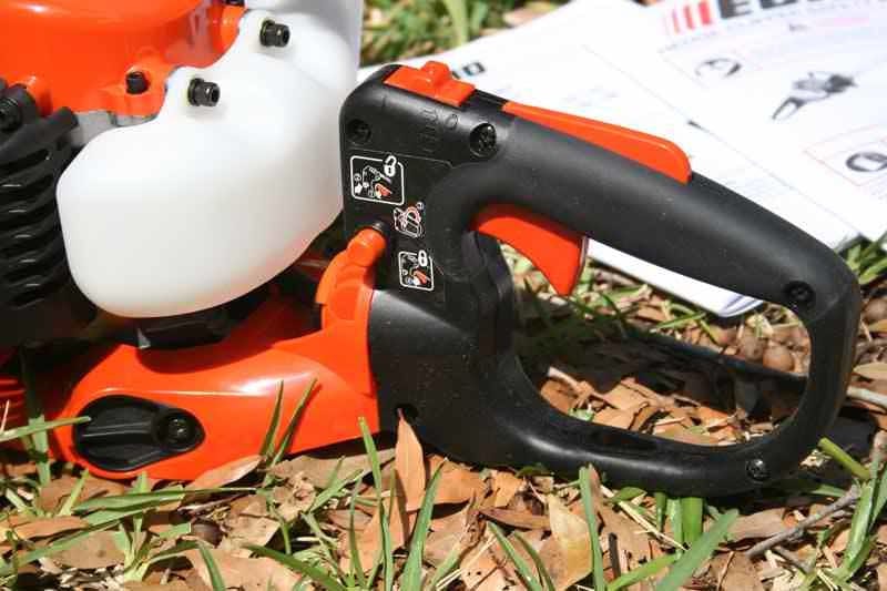 ECHO HC-165 24โณ Hedge Trimmer tank and handle
