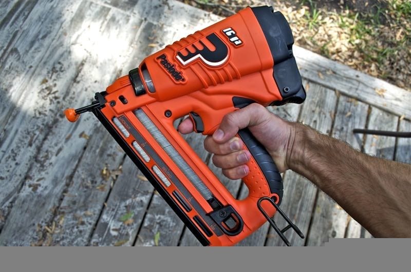 Paslode IM250A LI cordless 16-gauge angled finish nailer