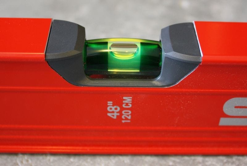 Sola BR48 Big Red 48-inch Aluminum Level vial