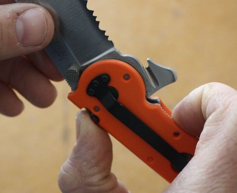 CRKT M16-12ZER EMT Tanto Knife flipper