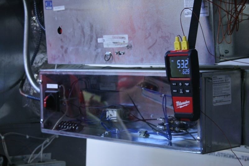 Milwaukee 2270-20 Contact Temperature Meter testing