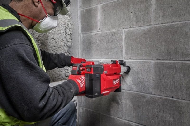 Milwaukee M12 Hammervac universal dust extractor