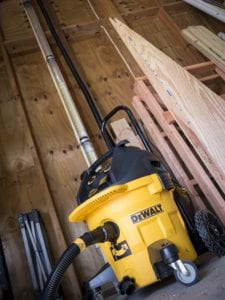DeWalt DWV012 HEPA Dust Extractor Review