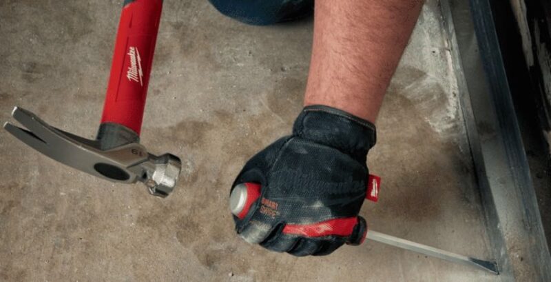 Milwaukee demo screwdriver