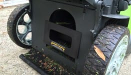 Greenworks 20 Twin Force mulch plug