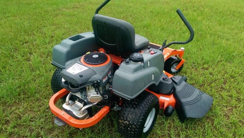 Husqvarna rz54i rear angle