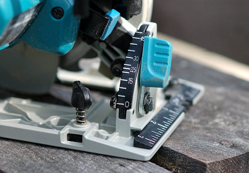 Makita XSH03Z Cover Plates - Makita 18V LXT Brushless 6-1/2" Circular Saw