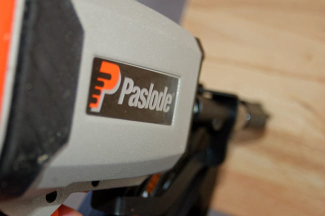 Paslode F325R Logo
