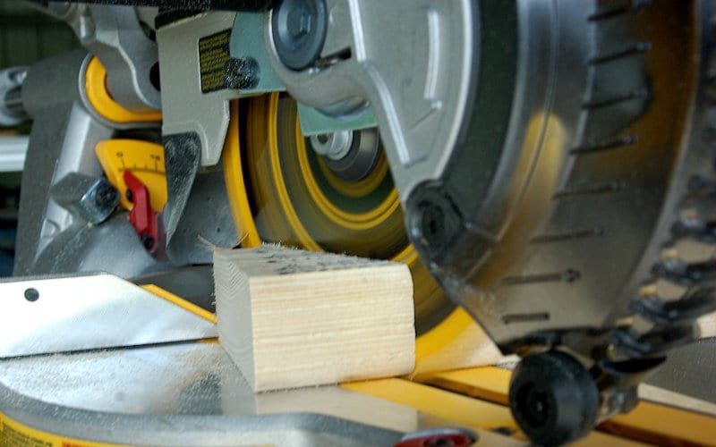 DeWalt 20V Max Miter Saw Cutting 2 x 4