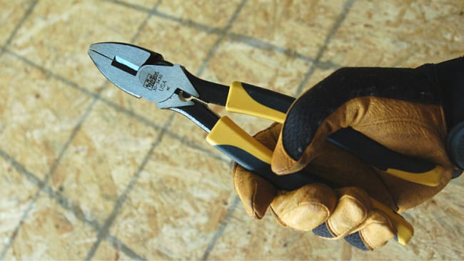 Ideal WireMan Linesman Plier 30-3430 Grip