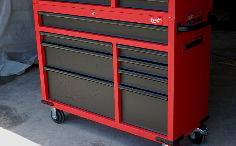 Milwaukee 46 Inch Tool Cabinet 48-22-8520