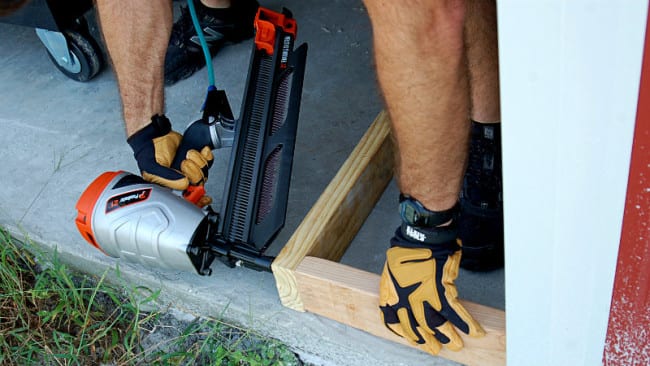 Paslode F350-21 Framing Nailer In Use