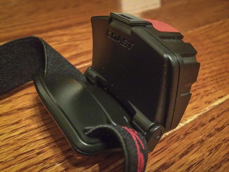 Coast FL60 battery compartment