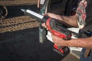 Milwaukee Cordless Caulk Gun urethane