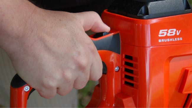 Echo 58V Hedge Trimmer trigger