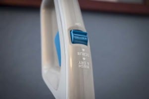 Hoover Floormate Cordless controls