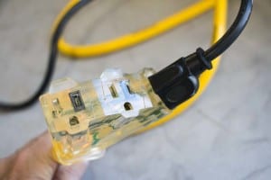 Southwire Yellowjacket extension cord plug