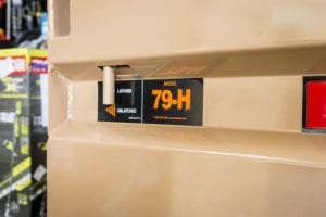 Knaack 79-H latch external