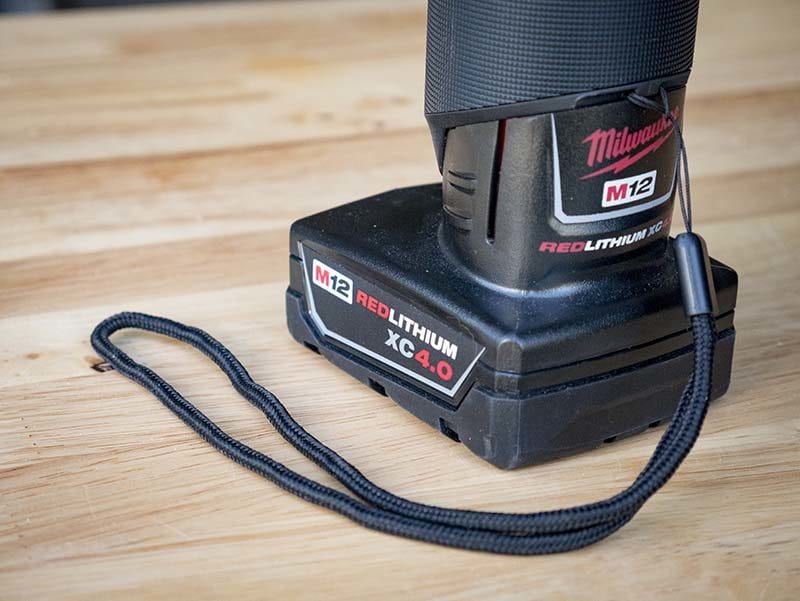 Milwaukee M12 LED Metal Flashlight 06