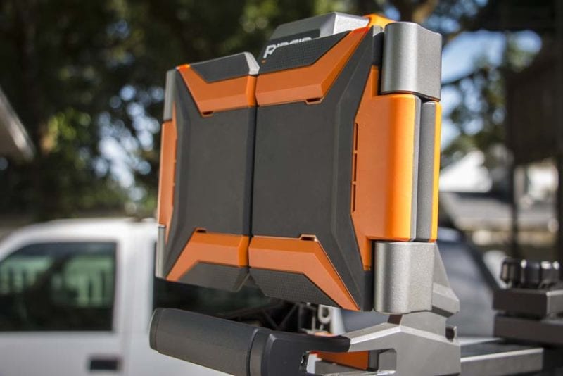 Ridgid 18V Folding Panel Light Closed