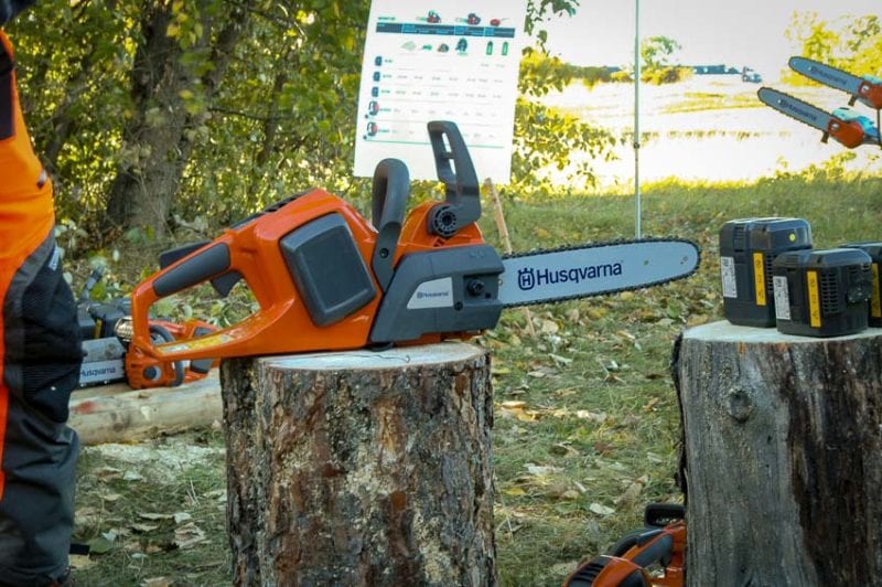 husqvarna 536li xp rear handle chain saw