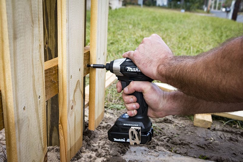 Driving screws with the XDT15ZB