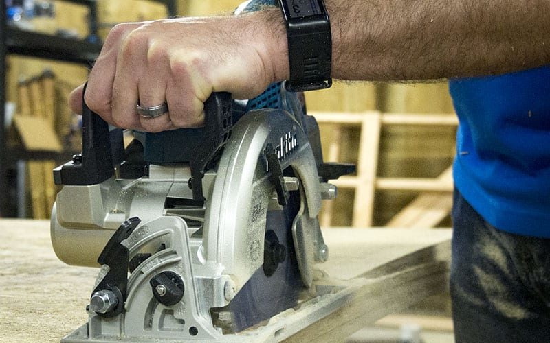 Makita 18V X2 Brushless Rear-Handle Circular Saw Review