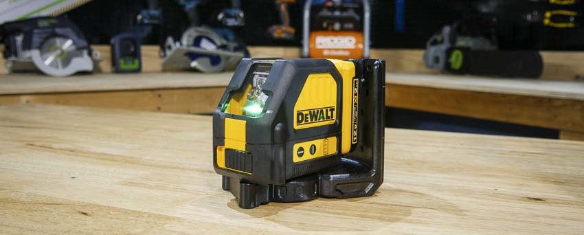 DeWalt 12V Green Cross Line Laser