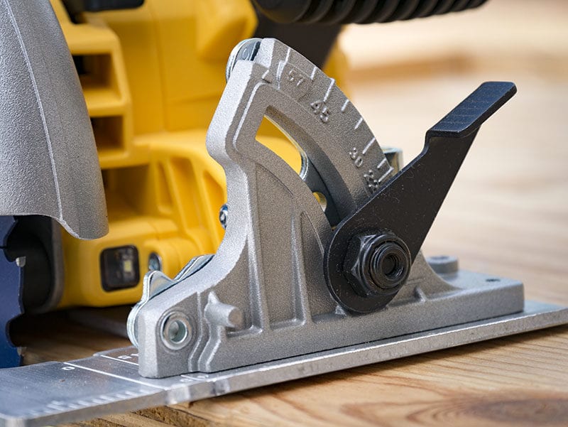 DeWalt DCS570 20V Max Brushless Circular Saw