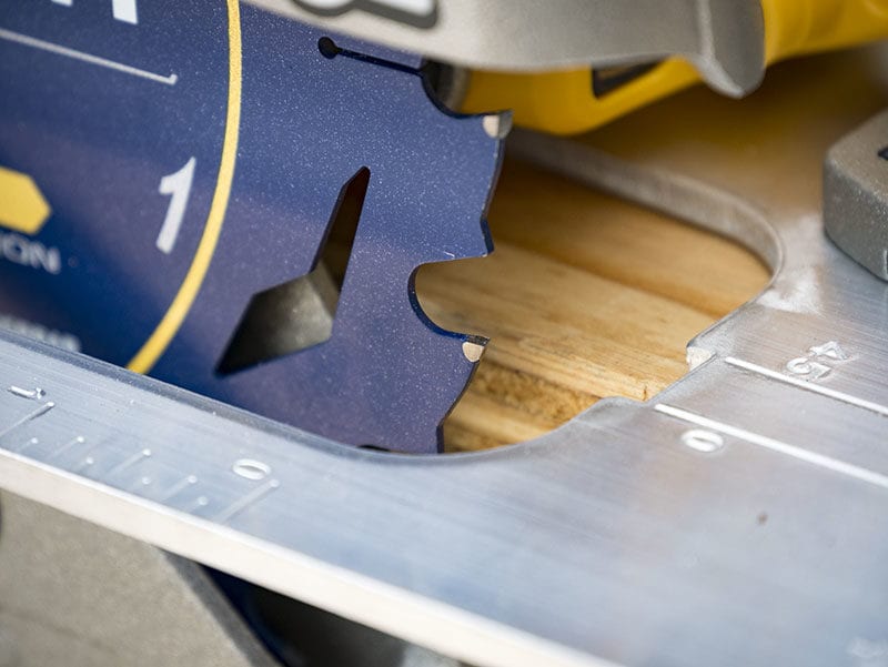 DeWalt DCS570 20V Max Brushless Circular Saw