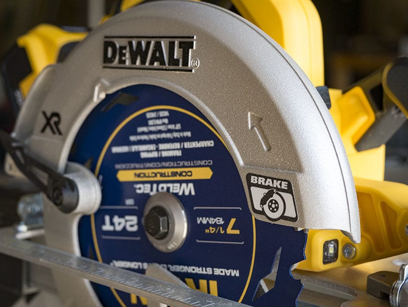 DeWalt DCS570 20V Max Brushless Circular Saw