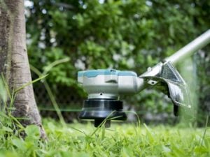 Makita XRU09 18V X2 LXT Brushless String Trimmer