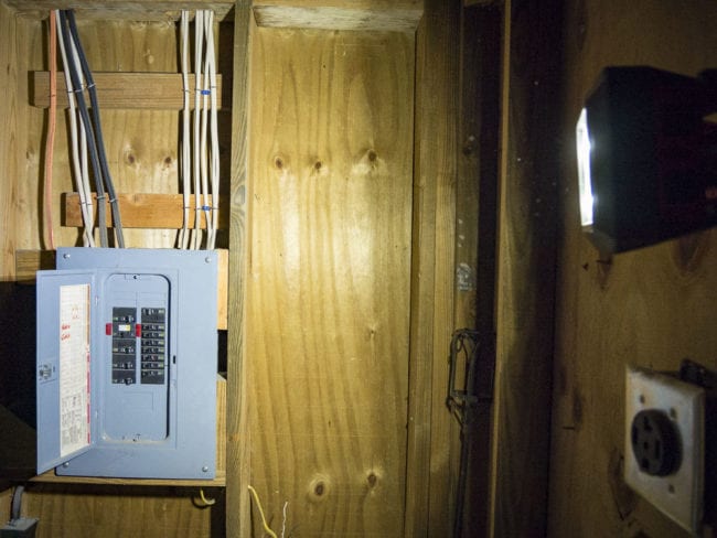 Milwaukee M12 Rover Compact Flood Light