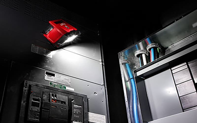 Milwaukee M18 Rover Mounting Light