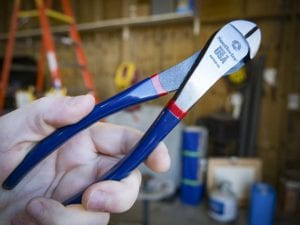 Southwire Made In America Angled Head High-Leverage Diagonal Cutting Plier