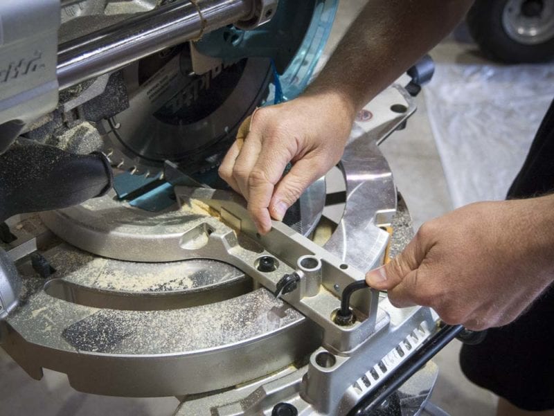 How to Calibrate a Miter Saw: Pro Tips