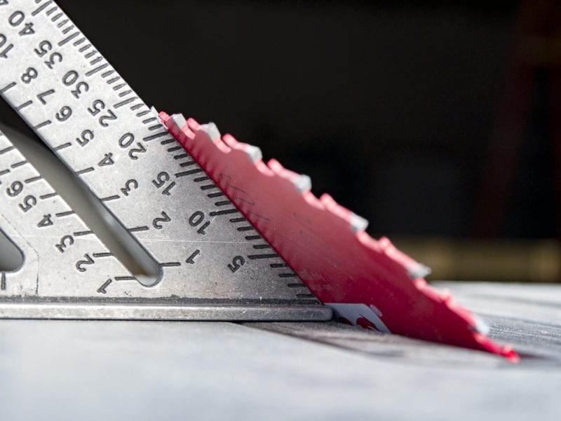 How to Calibrate a Table Saw: A Pro's Guide